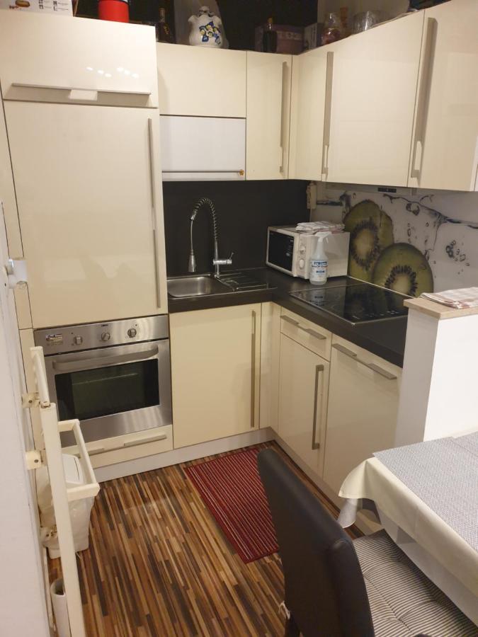 Apartment Sara Koper Bagian luar foto